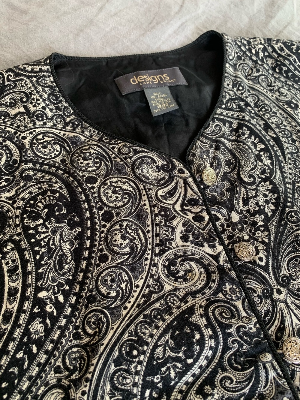 Designs by Lane Bryant Black & White Paisley Vest 18/20